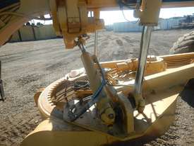 CAT 16H Motor Grader c/w 4800mm Blade - picture1' - Click to enlarge