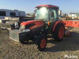 2017 Kubota L5740D - picture2' - Click to enlarge