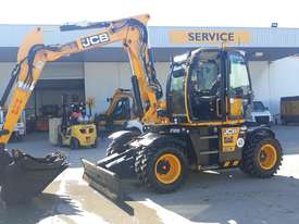 USED 2017 JCB 110W HYDRADIG U3801 EXCAVATOR - picture0' - Click to enlarge