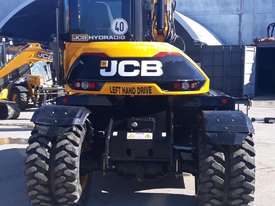 USED 2017 JCB 110W HYDRADIG U3801 EXCAVATOR - picture2' - Click to enlarge