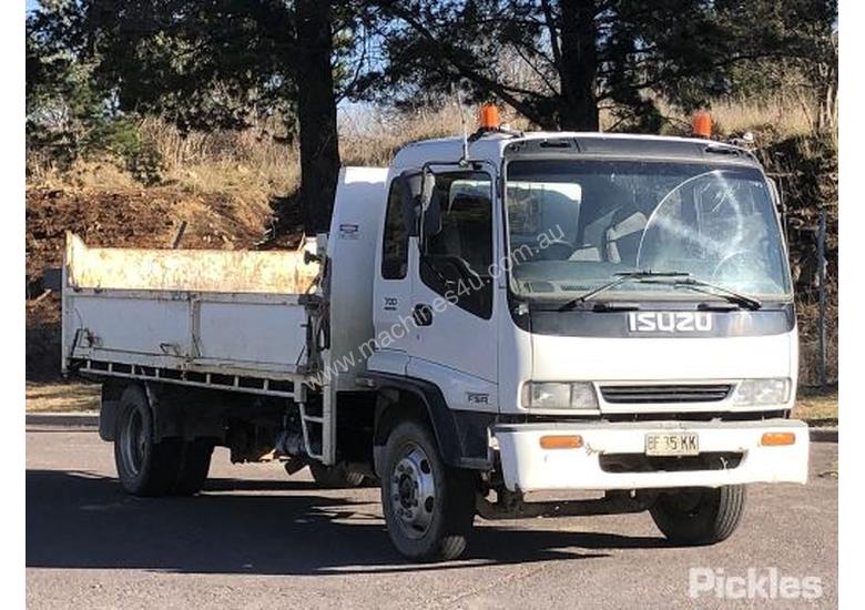 Used Isuzu FSR 700 LONG Service Trucks in , - Listed on Machines4u