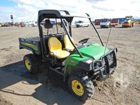 JOHN DEERE 855D GATOR Utility Vehicle - picture0' - Click to enlarge