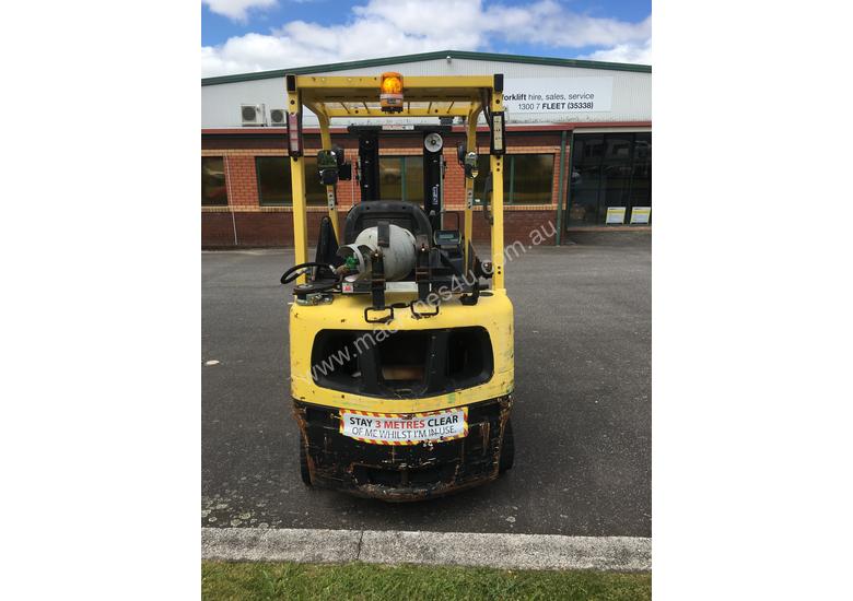 caption 2.0T LPT Counterbalance Forklift