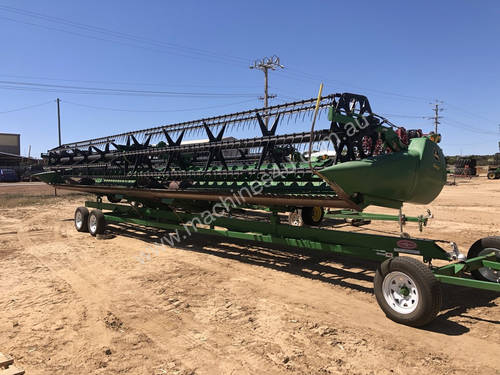 John Deere 640D Header Front Harvester/Header