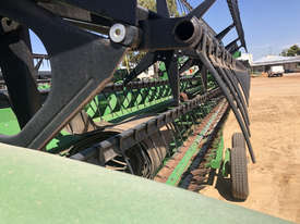 John Deere 640D Header Front Harvester/Header - picture1' - Click to enlarge