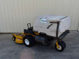 Walker MTGHS Zero Turn Mower Petrol Standard Dump 1117 Hours Excellent Tyres 42 Inch Deck - picture0' - Click to enlarge