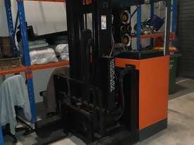 Electric high reach forklift - picture2' - Click to enlarge