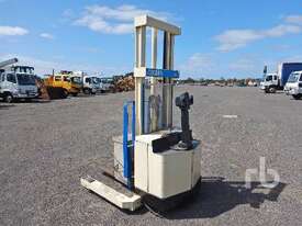 CROWN 30WTF154A Electric Forklift - picture2' - Click to enlarge