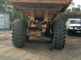 Cat 25 Ton Dump Truck - picture1' - Click to enlarge