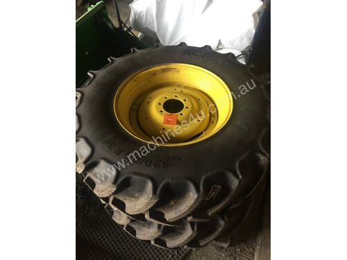 MITAS 420/85R30 Tyre/Rim Combined 