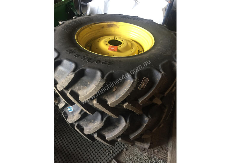 caption MITAS 420/85R30 Tyre/Rim Combined