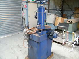 surface grinder - picture2' - Click to enlarge