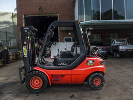 3.5 T Linde Forklift - Hire - picture1' - Click to enlarge