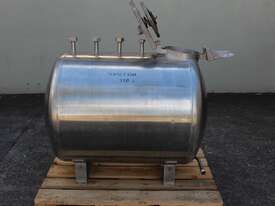 Stainless Steel Tank. - picture4' - Click to enlarge