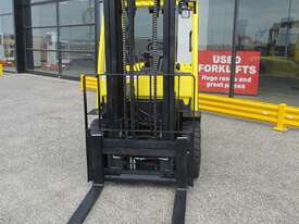 4.0T Diesel Counterbalance Forklift - picture1' - Click to enlarge