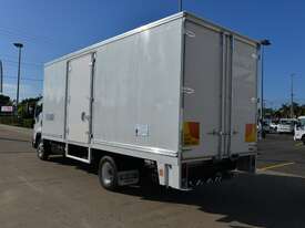 2016 ISUZU FRR 500 - Pantech trucks - Tail Lift - picture1' - Click to enlarge