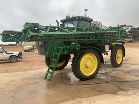 2019 John Deere R4060 Sprayers - picture1' - Click to enlarge