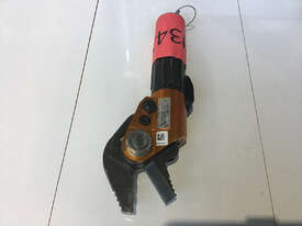 Holmatro Hydraulic Shears Pedal Cutter Rescue Equipment CU4005C - picture1' - Click to enlarge