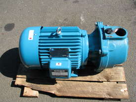 Centrifugal Cast Iron High Head Transfer Water Pump 5.5kW - Onga 185 - picture0' - Click to enlarge