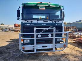 VOLVO F12 6X4 PRIME MOVER - picture1' - Click to enlarge