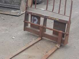 Used Skid Steer Pallet Forks. In used condition. 6 month warranty - picture0' - Click to enlarge