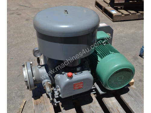 ShinMaywa ARS100 100mm roots type vacuum blower pump 8.27m3/min 11kW 3 phase