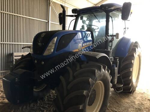 2016 New Holland T7.260 Row Crop Tractors