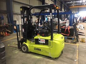 Highly Manoeuvrable 3 Wheel 1.8t Electric CLARK Forklift - Hire - picture0' - Click to enlarge