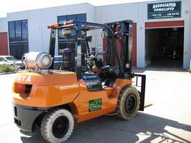 ** RENT NOW **    TOYOTA 02-7FG40 DELUXE LPG FORKLIFT - Hire - picture2' - Click to enlarge