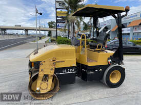 Caterpillar CB-335E Combination Roller - picture0' - Click to enlarge
