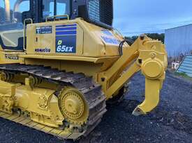 2012 Komatsu D65EX-17 5,200 hrs - picture0' - Click to enlarge