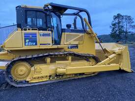 2012 Komatsu D65EX-17 5,200 hrs - picture1' - Click to enlarge