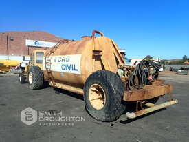 CHAMBERLAIN DINOSAUR WATER CART - picture1' - Click to enlarge