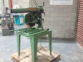 Omga Radial P3S Crosscut Docking Saw - picture0' - Click to enlarge