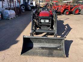 Case Maxxfarm 35 tractor loader & slasher - picture0' - Click to enlarge