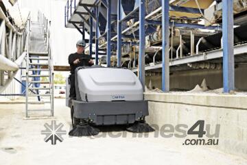 Nilfisk Ride On Battery Sweeper SR1601