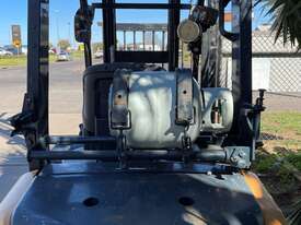 Used 2.5TON Toyota Forklift For Sale - picture2' - Click to enlarge