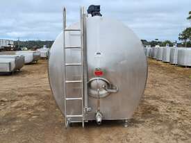STAINLESS STEEL TANK, MILK VAT 8000lt - picture1' - Click to enlarge