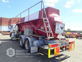 1999 IVECO ACCO 2350G 6X4 CORROSIVE LIQUID TANKER TRUCK - picture2' - Click to enlarge