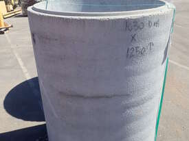 2 X CONCRETE LINERS - picture0' - Click to enlarge