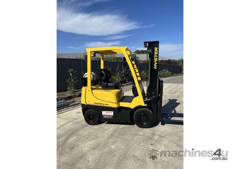 caption Forklift 1.5T Hyster Container Mast