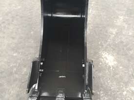 GP300MM WIDE BUCKET 14 TONNE SYDNEY BUCKETS - picture0' - Click to enlarge
