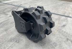 COMPACTOR WHEEL 24 TONNE SYDNEY BUCKETS
