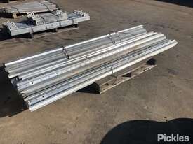 Pallet Of Gal Fence Posts - picture0' - Click to enlarge