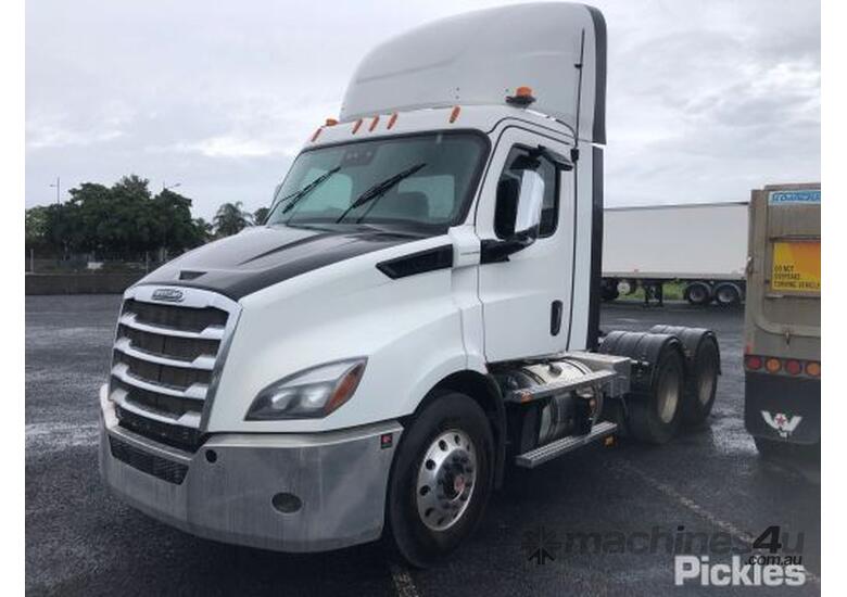 Buy Used Freightliner 2021 Freightliner Cascadia Trailers in , - Listed ...