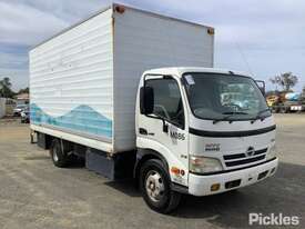 2008 Hino 300 916 - picture0' - Click to enlarge