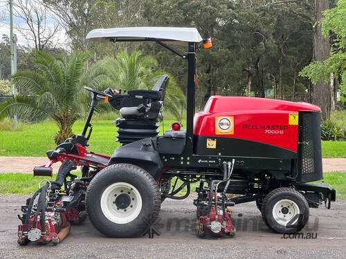 Toro Reelmaster 7000-D Golf Fairway mower Lawn Equipment