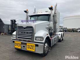 2013 Mack Trident - picture0' - Click to enlarge