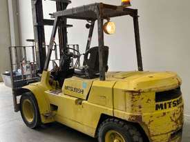 Mitsubishi forklift diesel - picture0' - Click to enlarge