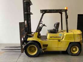 Mitsubishi forklift diesel - picture2' - Click to enlarge